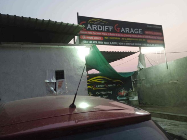 Cardiff Garage Near By Shri Dharam Kata Sector Dadri Noida